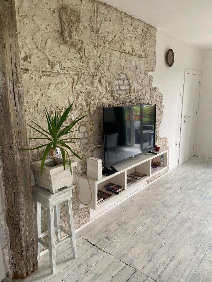 Mala Oaza Apartment ชาชาค ภายนอก รูปภาพ